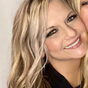 Meet your Posher, Brandy